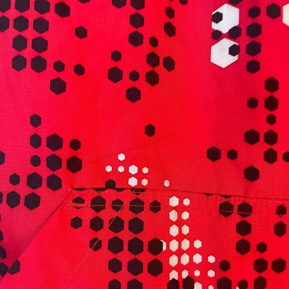 Under Armour UA Rain Jacket Girls Small Medium Red/ Black Unisex C20 - Picture 5 of 7